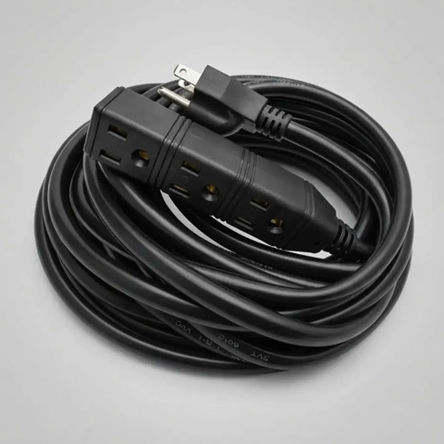 Extensión Eléctrica Industrial Brickell Bk-2071 Negra 15 Met 5