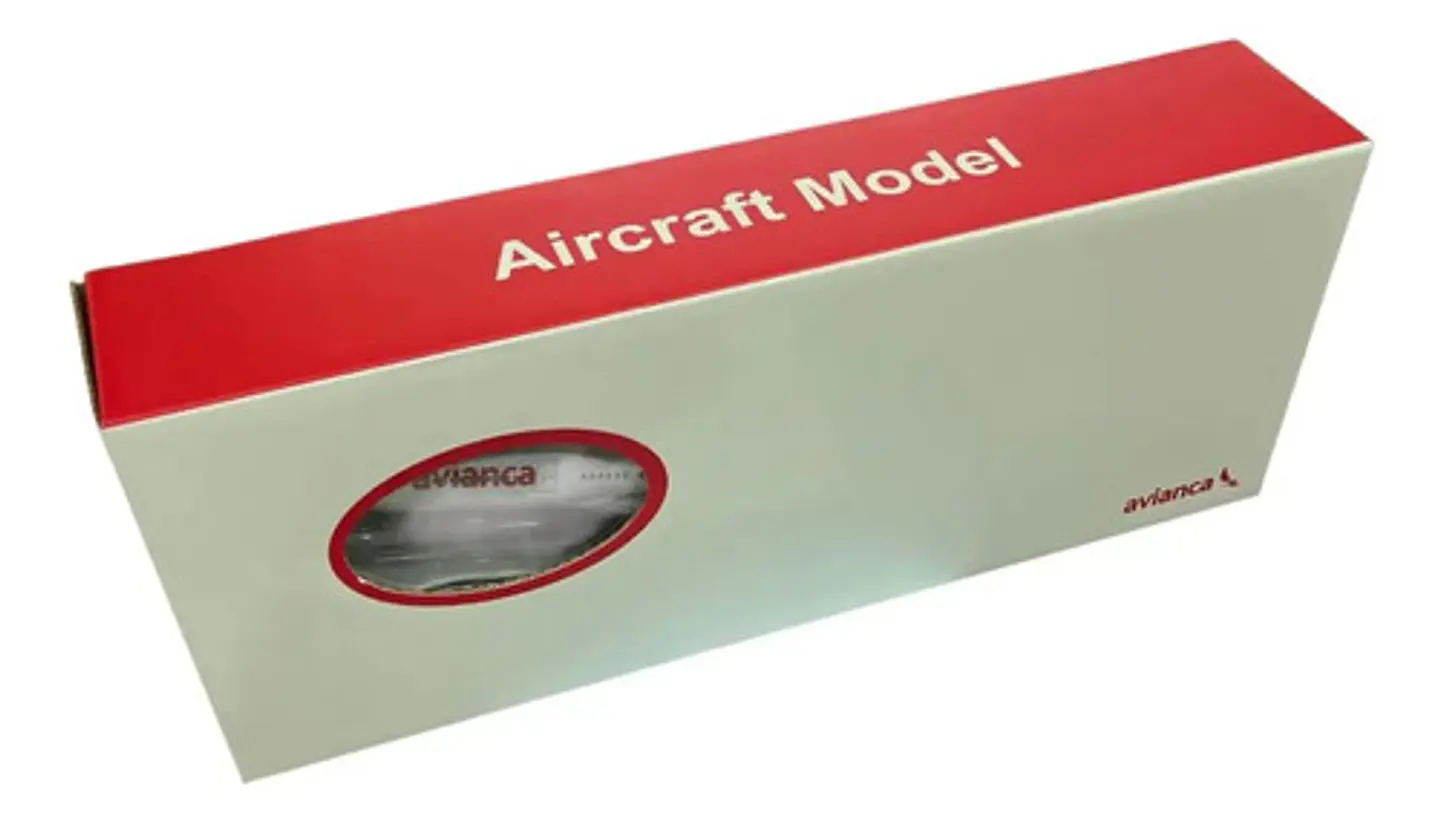 Aviónes Surtidos, Escala 1:200, 32 Cms De Largo, Sonidos. 15