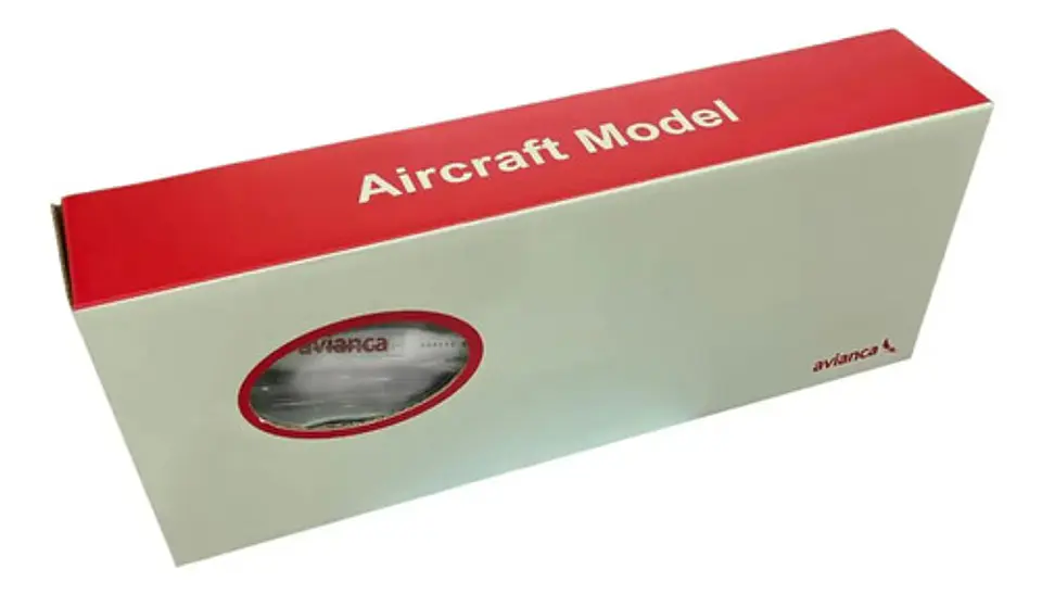 Aviónes Surtidos, Escala 1:200, 32 Cms De Largo, Sonidos. 15