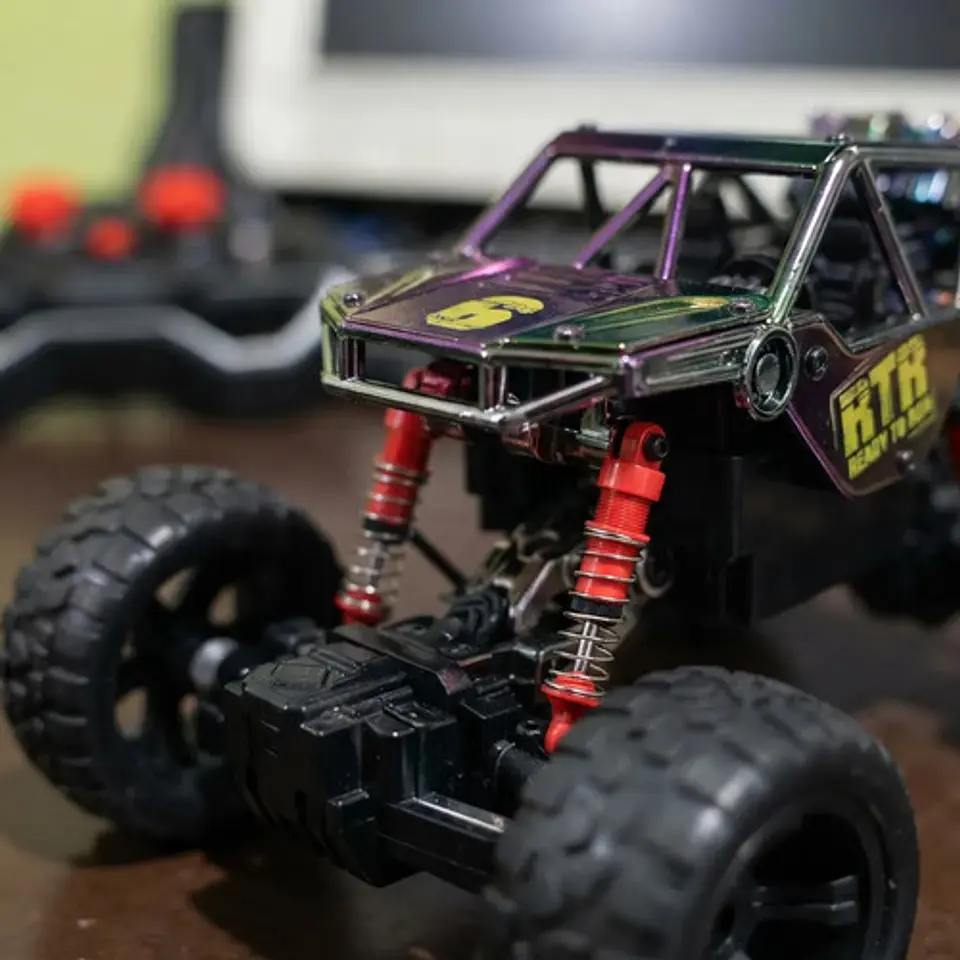 Carro A Control Remoto Todo Terreno Force 4x4 Rtr Cromado Cromado Power Force 5