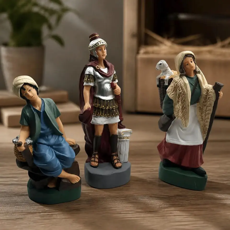 Set 3 Figuras Aldeanos Pesebre Pastor Soldado Y Aldeana 2