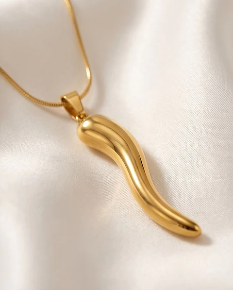 Colar "Siren Drop" – Pingente Escultural