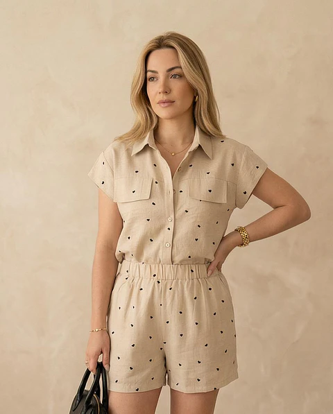 Conjunto "Glow" – Top de Alfaiataria & Saia Midi em Organza