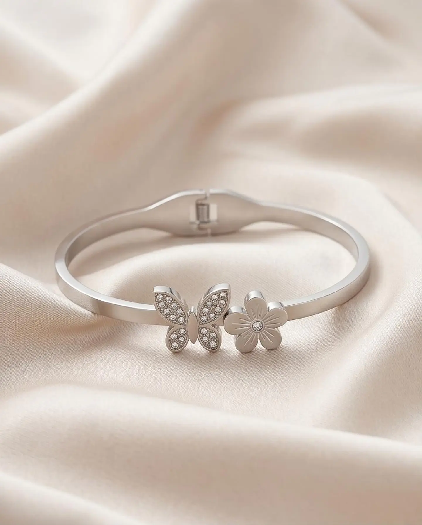Bracelete Rígida Butterfly & Flower - Silver 1
