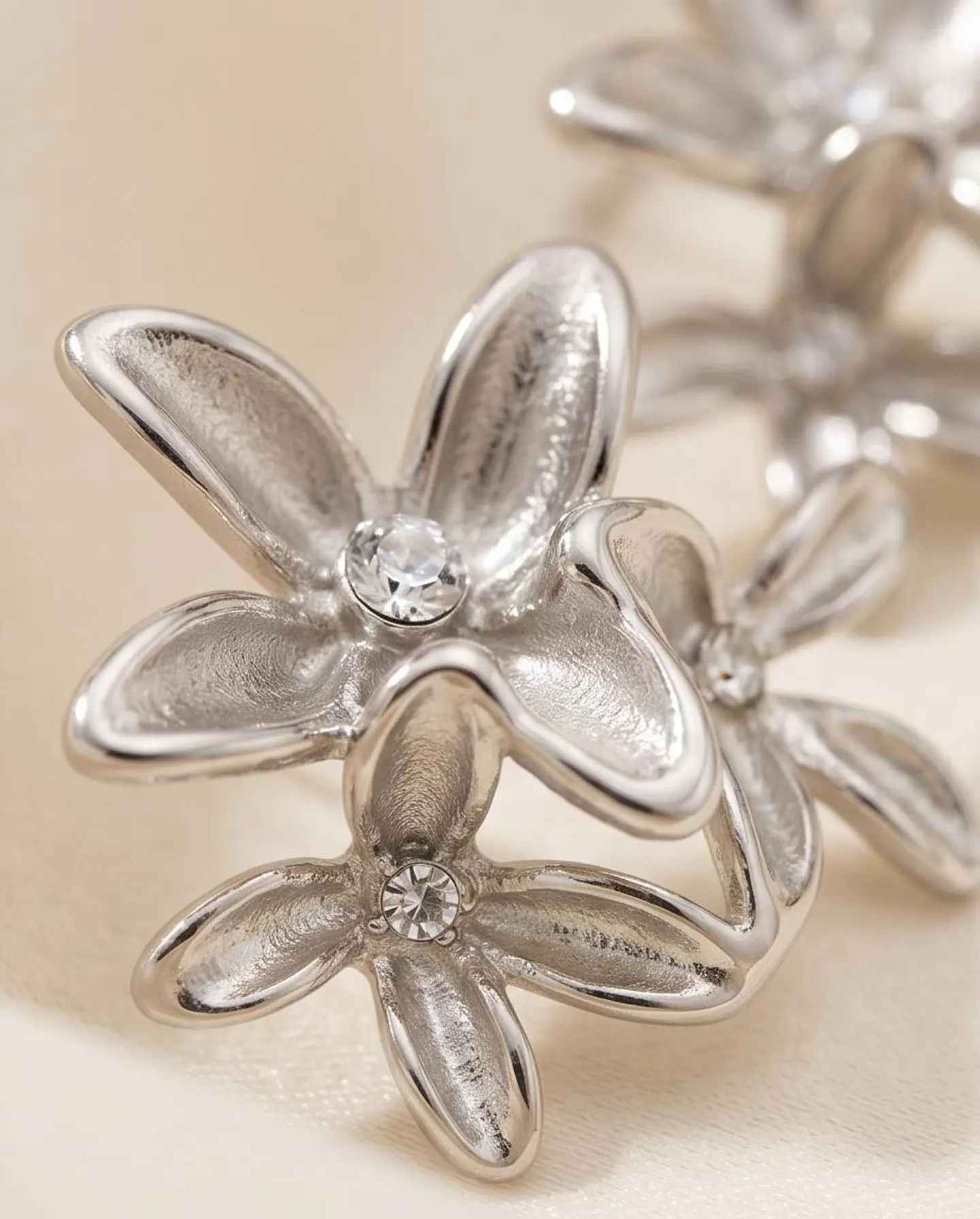 Brincos Silver Blossom Trio 3