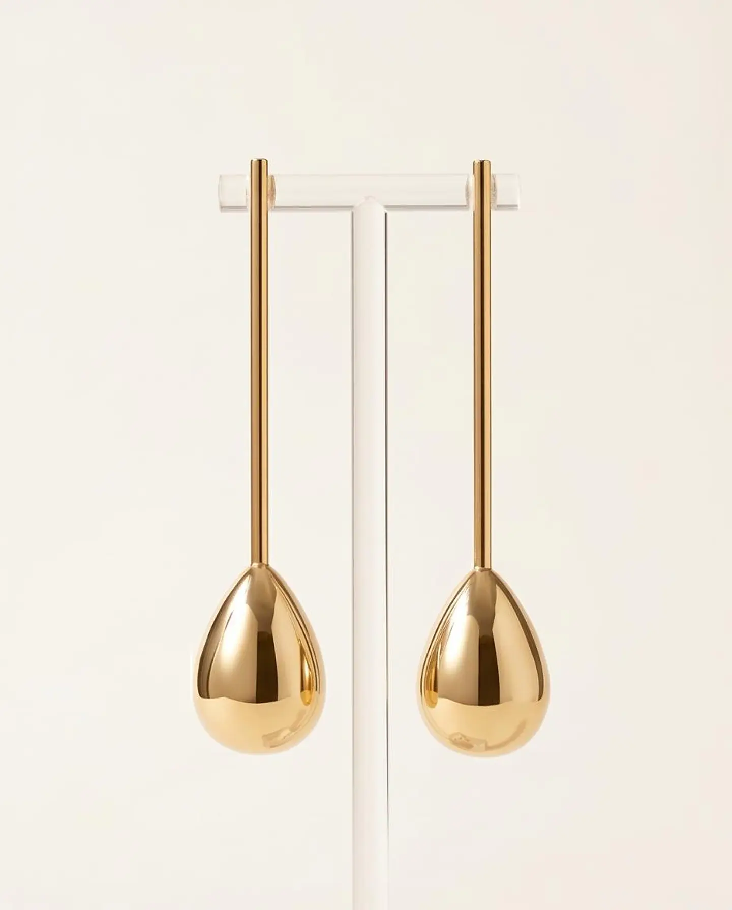 Brincos Pendentes Minimalist Golden Drop 3