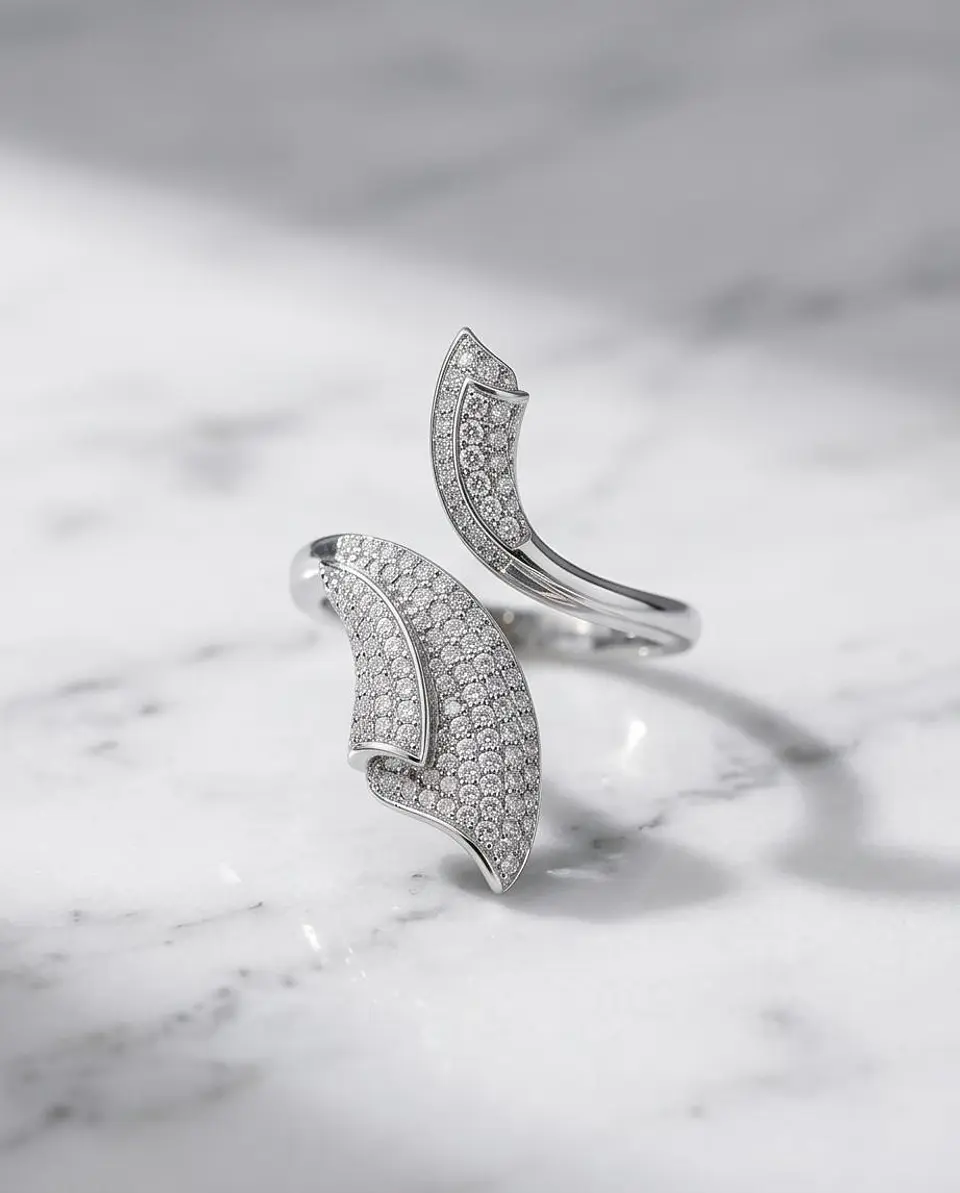 Anel Ajustável Silver Petal Pavé 2