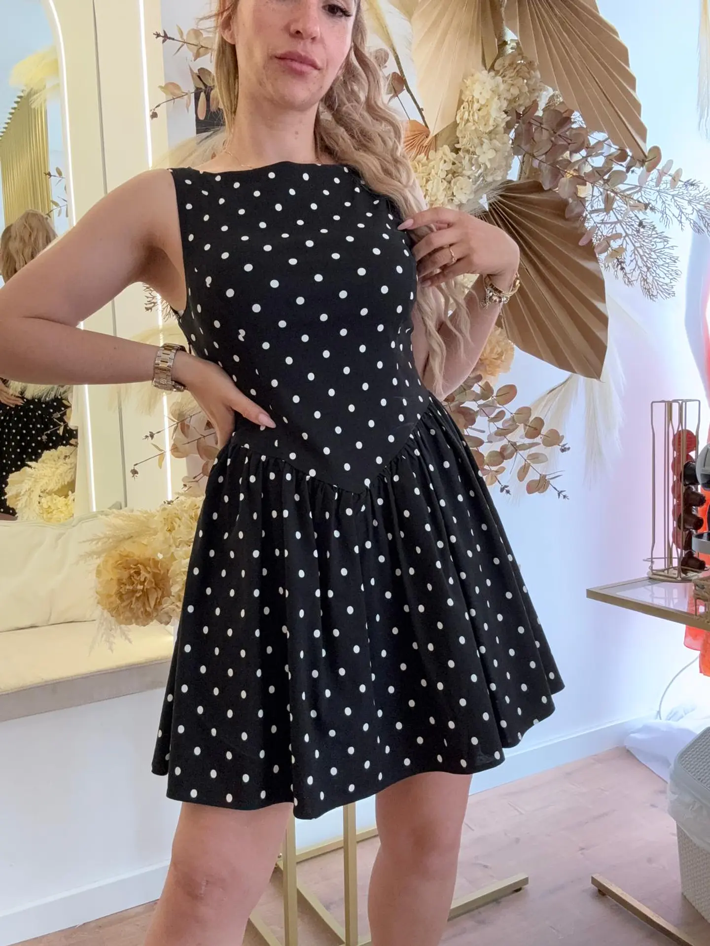 Vestido Curto Satin Cowl Neck 1
