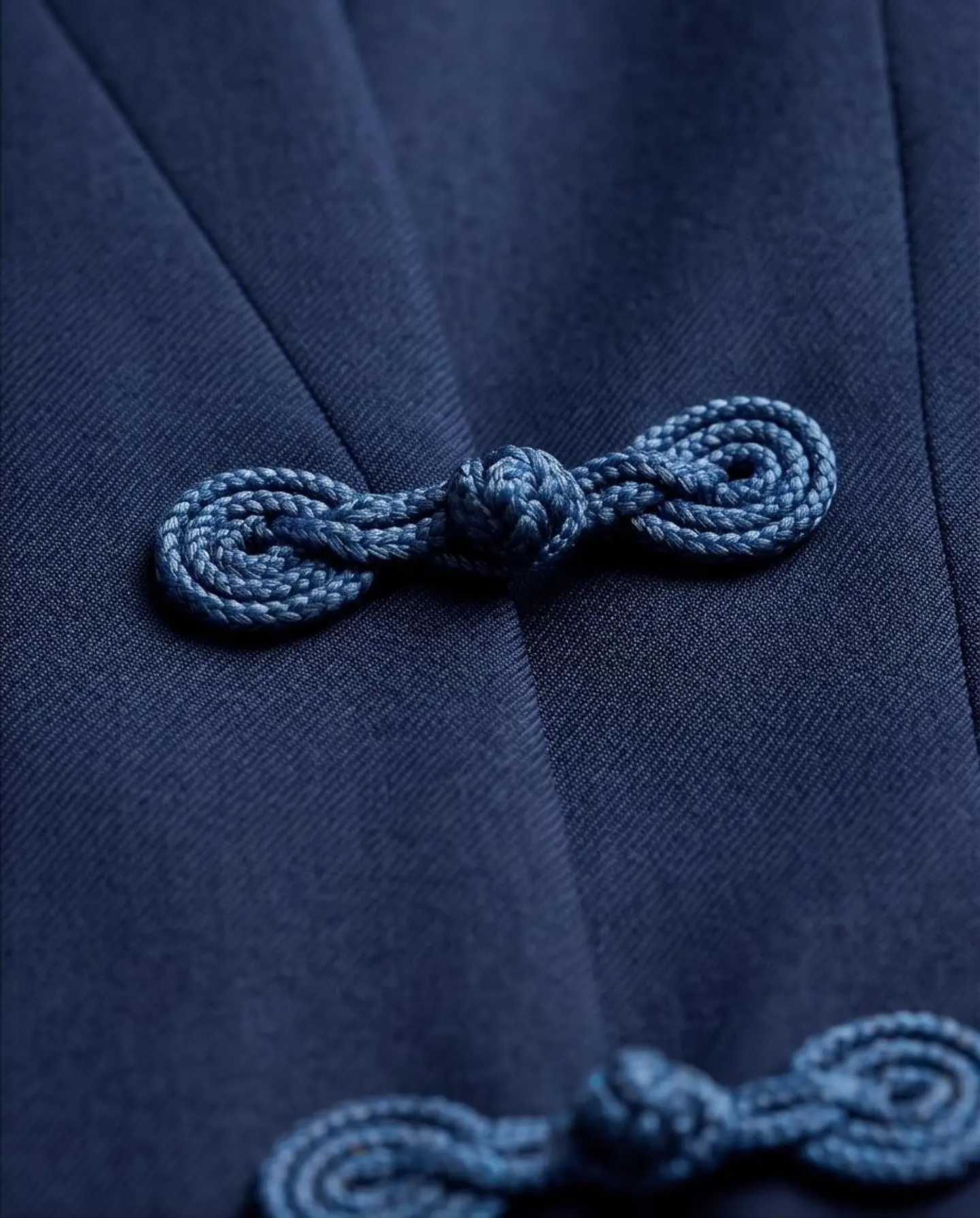 Blazer Estruturado Oriental Élegance 9