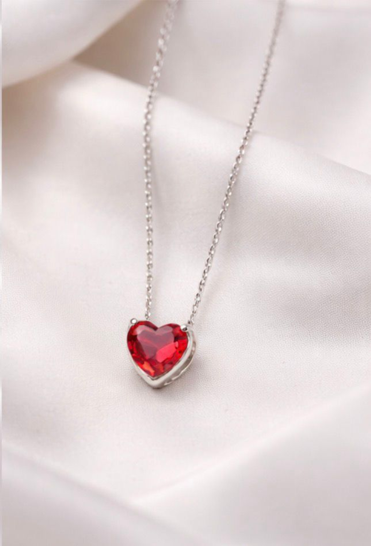 Conjunto Coração Vermelho Banhado a Ouro/Prata - Colar + Brincos 1