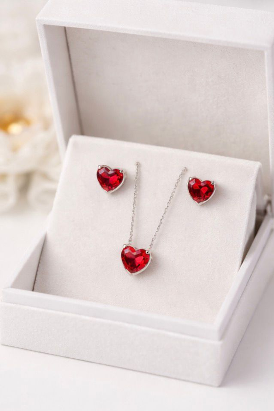 Conjunto Coração Vermelho Banhado a Ouro/Prata - Colar + Brincos 2