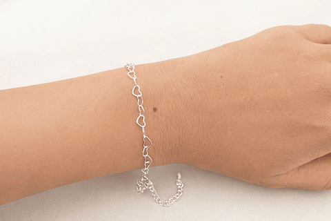 Pulseira Elo Corações Delicados