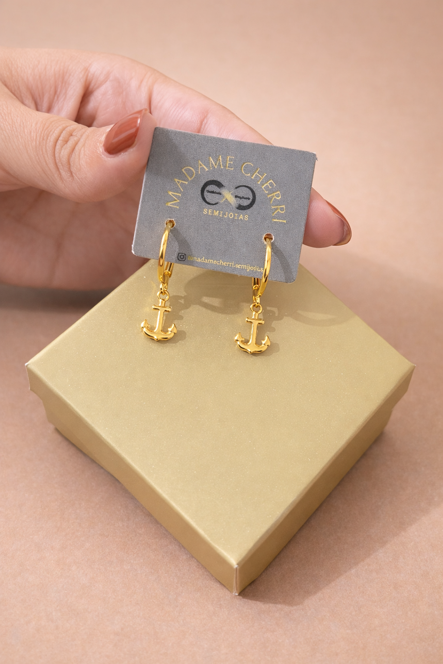 Brinco Argola Âncora Dourado 2