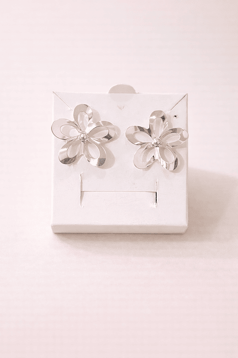 Brinco Flor Lumina Prata