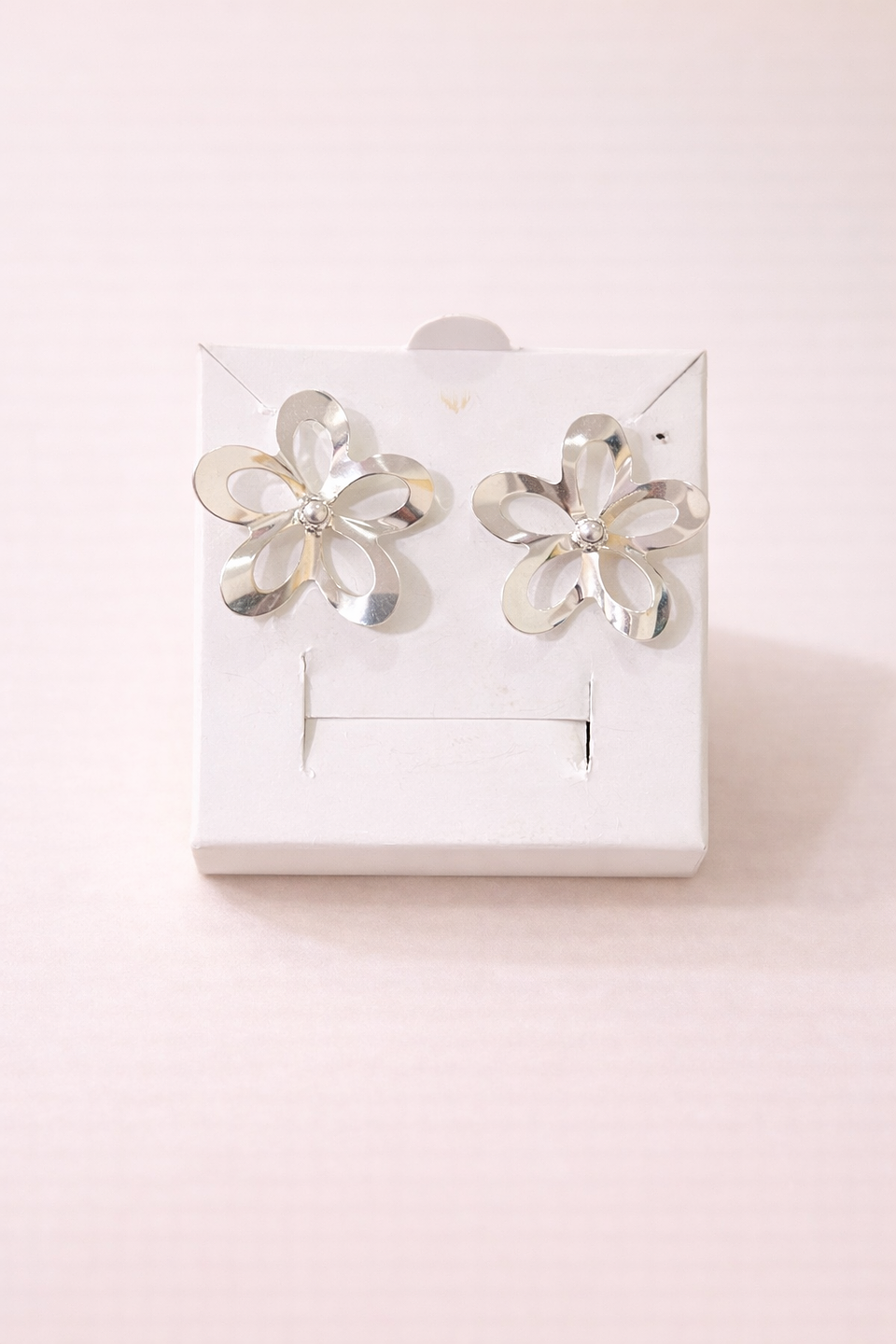Brinco Flor Lumina Prata 2