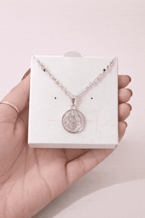 Colar Medalha de São Bento Prata