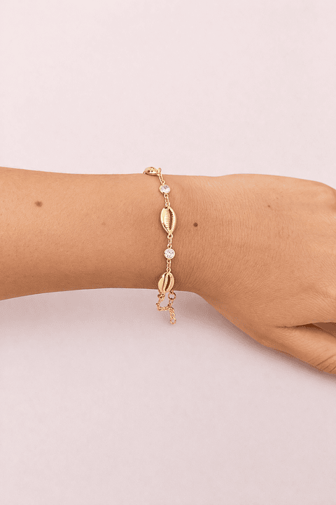 Pulseira Concha Com Ponto de Luz Dourada