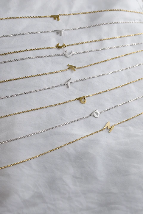 Colar Inicial - Sua Essência em Forma de Letra