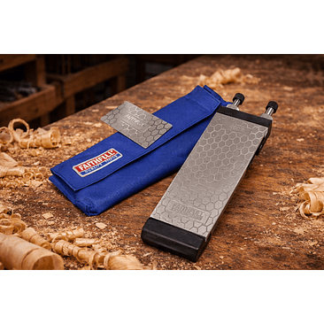 Pedra de Afiar Diamantada Dupla Face 400 / 1000 – Faithfull (Double-Sided Diamond Sharpening Stone) 1