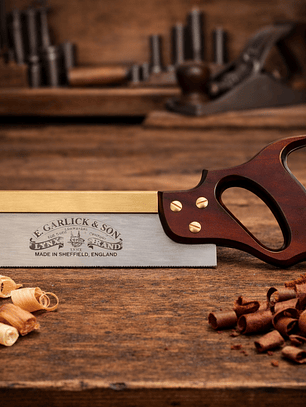 Serrote de Cauda-de-Andorinha 8″ Faia – Lynx (Dovetail Saw)