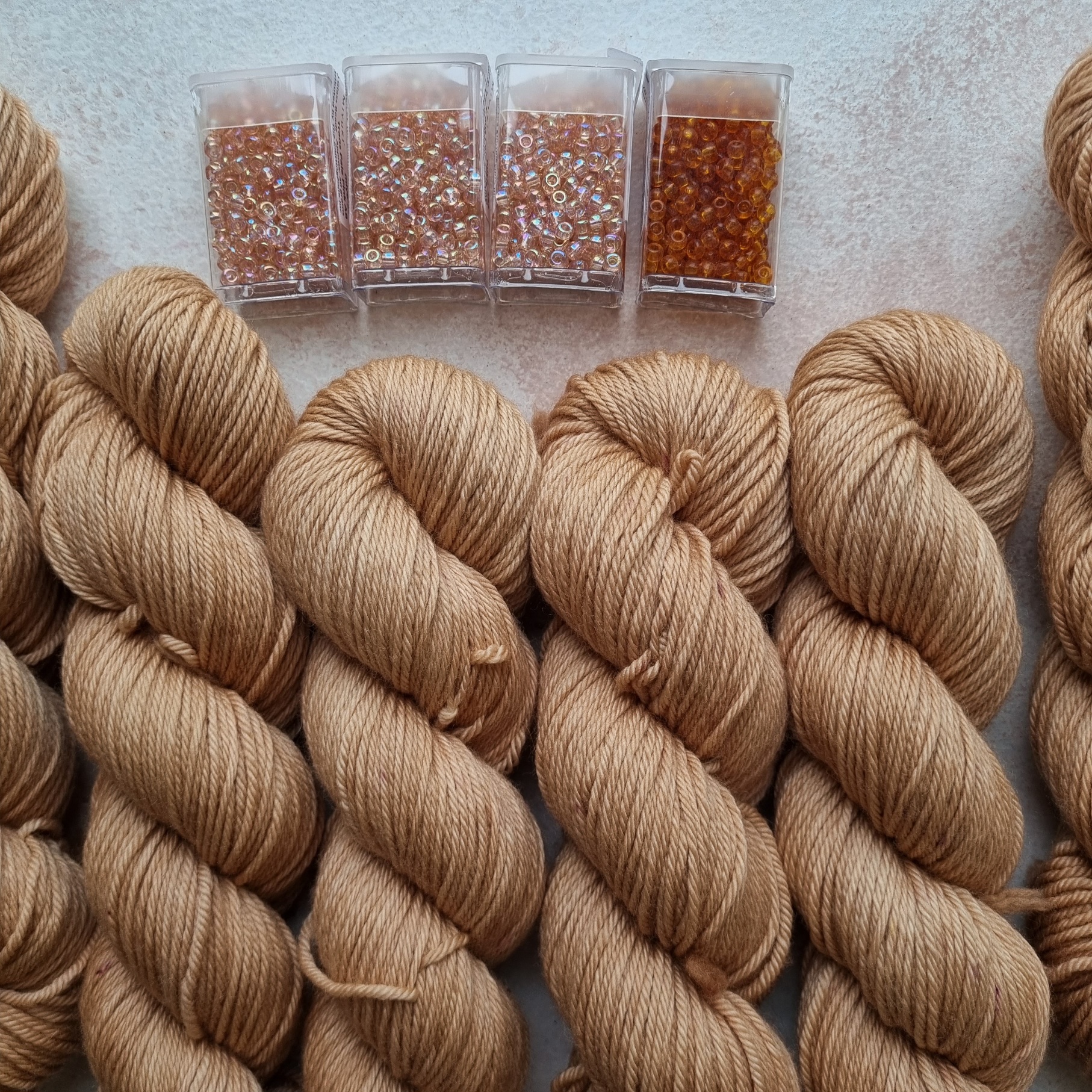 PRE VENTA Kit Sweater Cruz biscuit 2