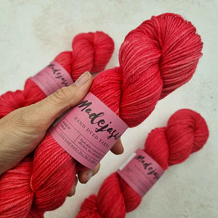 Happy Red ARAN