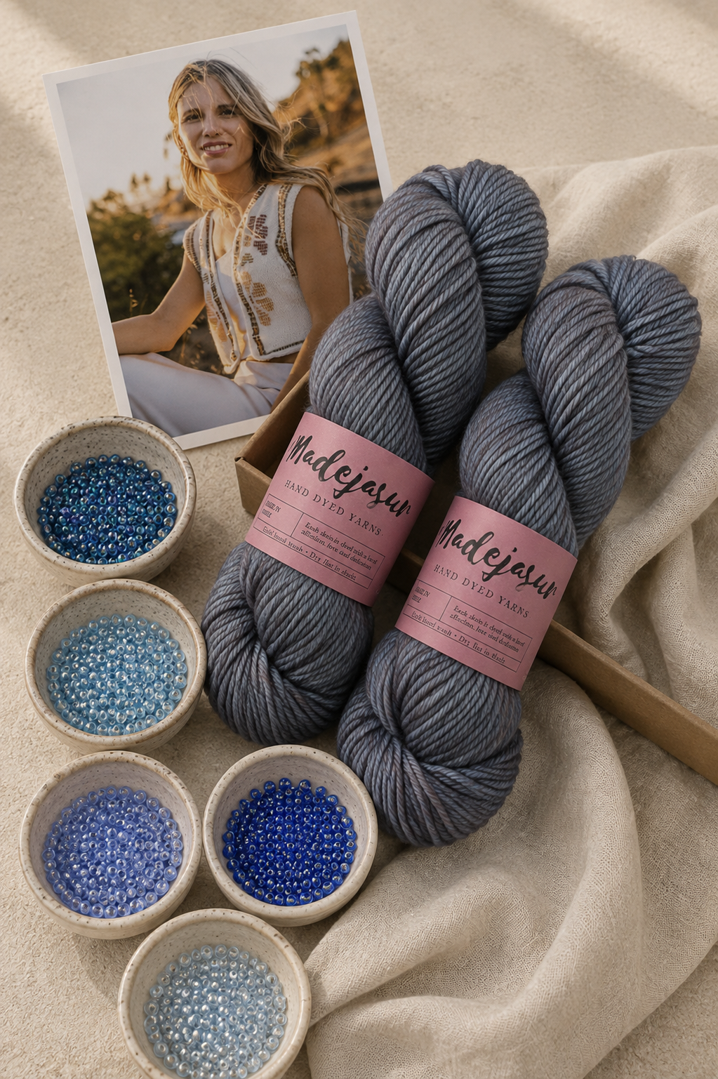 FLOWER BEADS KIT TORNASOL talla 5/6/7 Merino AranSW 1