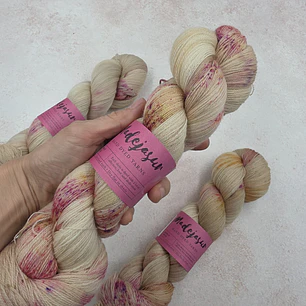 Ecru Merino UL