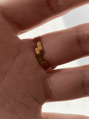 🌸 Anillo ajustable con flor de hortensia en resina