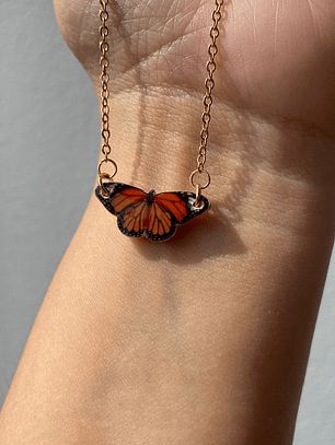 Collar Mariposa Mónarca (Edición Alas Extendidas)