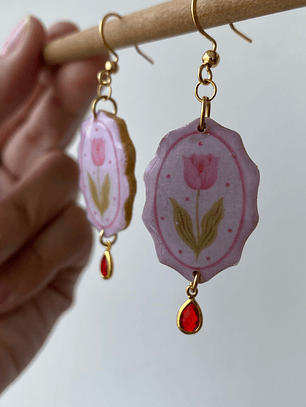 Aretes Tulipán Rosa con Gota Roja