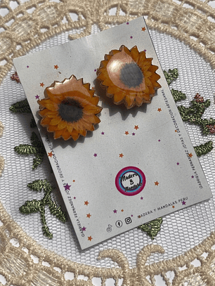 Aretes Girasol en Madera