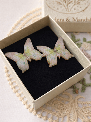 Aretes Mariposa Acuarela en Madera