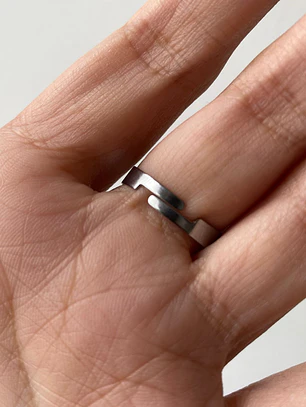 Anillo Jardín Violeta