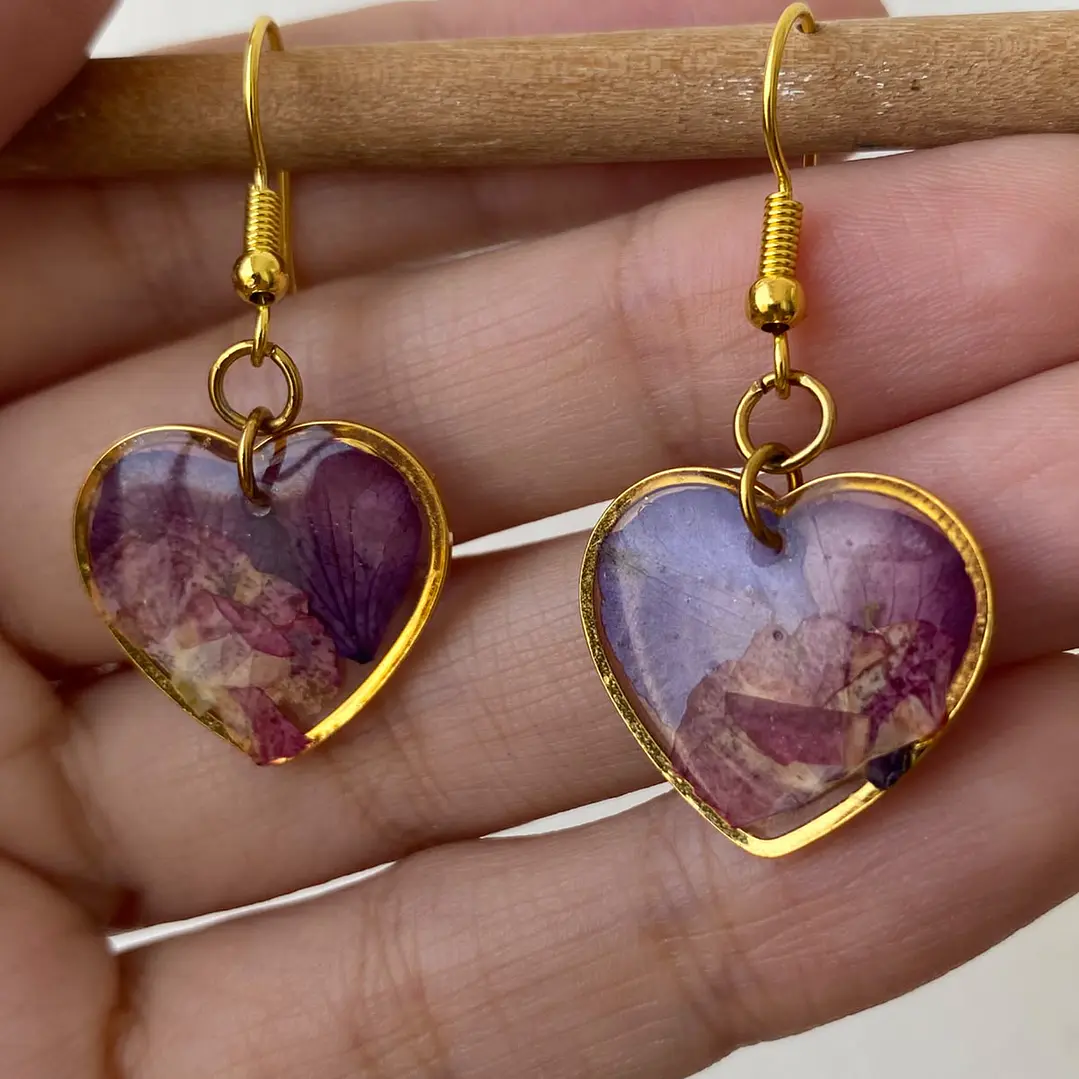 💜 Aretes “Corazón Botánico” 1