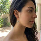 🦋 Aretes Mariposa de Nácar - Miniatura 2