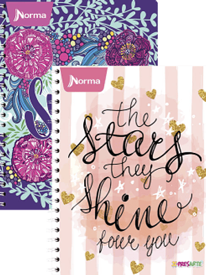 Cuaderno espiral, de raya y pasta dura, con 100 hojas.