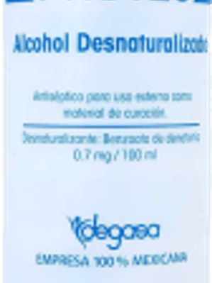 Alcohol etílico 0.7 mg / 100 ml, desnaturalizado de 500 ml.