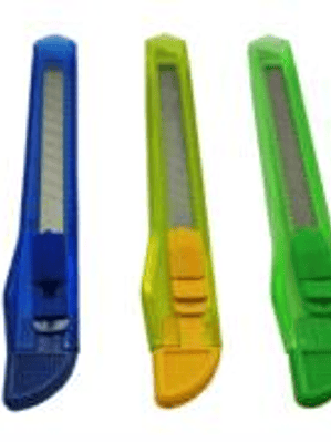 Cutter Plastico Ergonomico Nextep Chico Navaja 9mm Caja Con 12