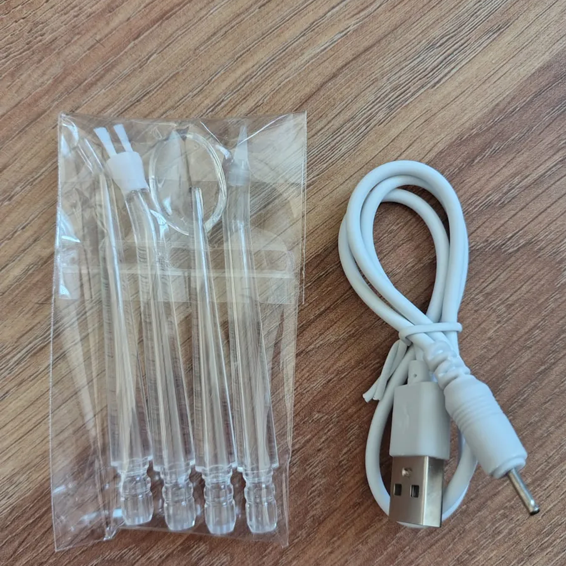 Irrigador bucal recargable e inalámbrico – limpieza profunda y encías sanas 11