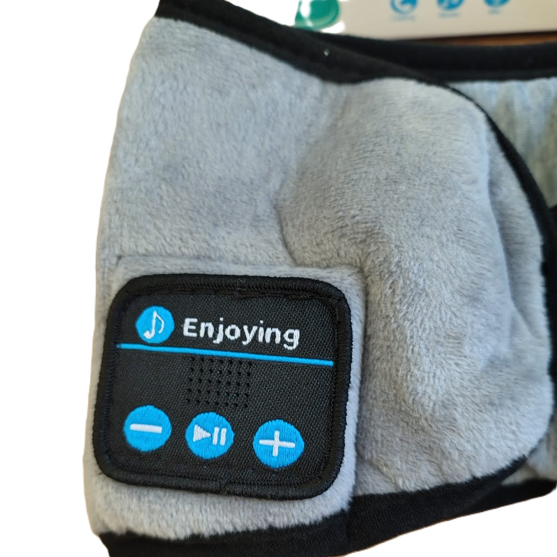 Antifaz ajustable con Bluetooth para dormir – descanso total, oscuridad y relax auditivo 5