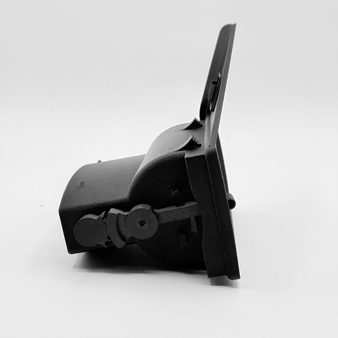 Mercedes 190 W201 - Grelha Esquerda sem Ventilador 4