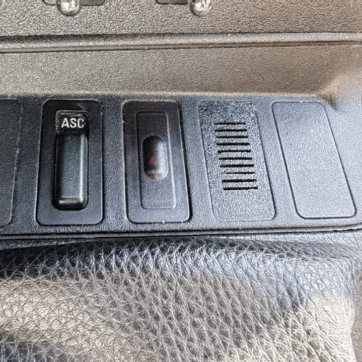 BMW E36 / E31 – Tampa de Microfone com Estilo OEM 3