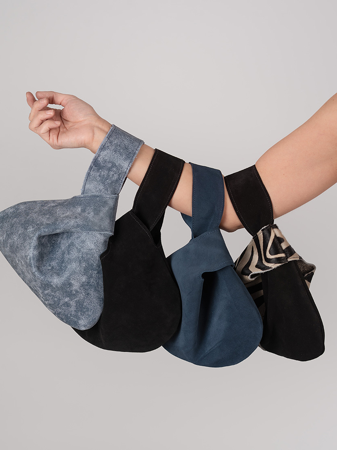 Cartera Isidora Guinda 2