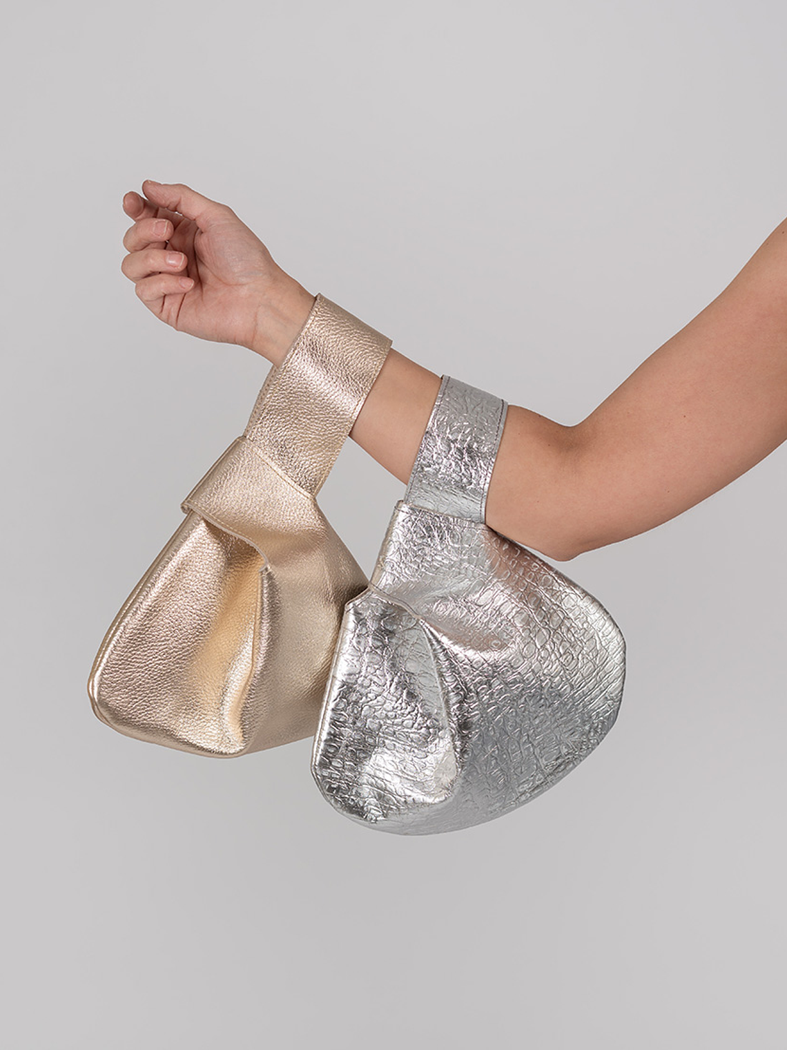 Cartera Isidora Silver 2