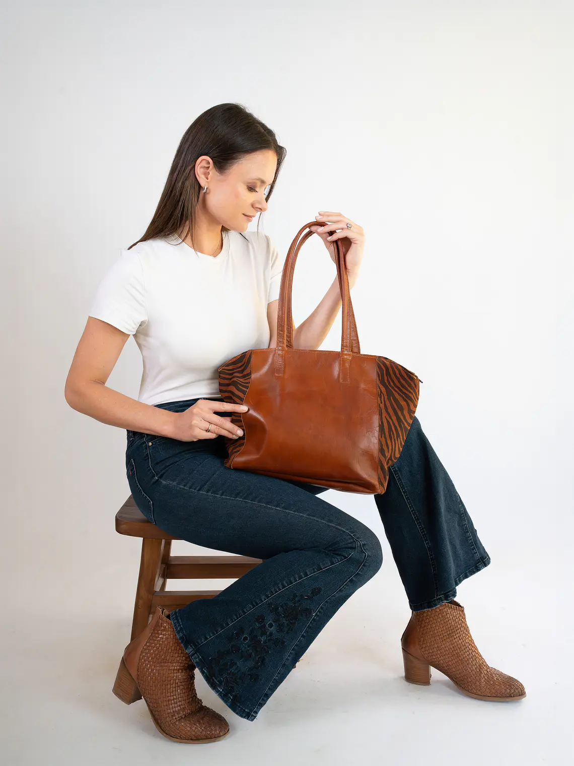 Cartera Dominga Café - Cebra Café 2