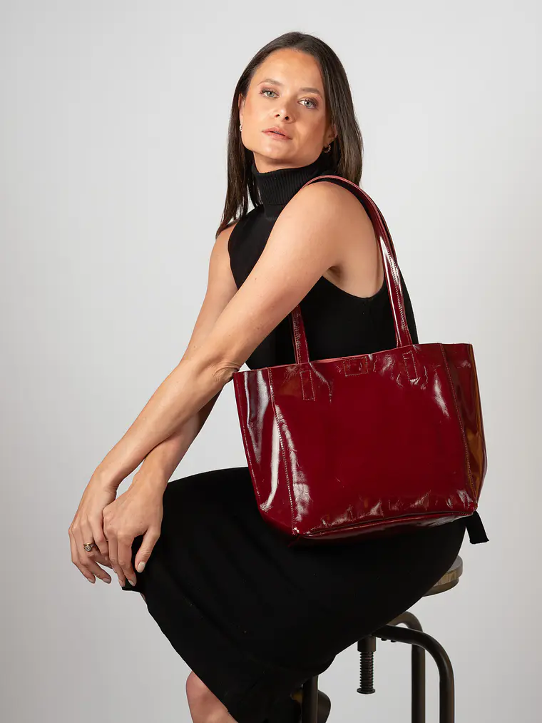 Cartera Antonia Richato Guinda 2