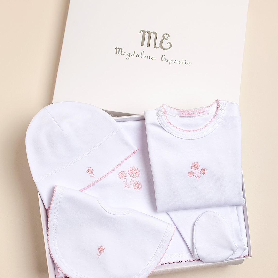 Ajuar: Bodysuit Bloomer Blanket Bib Hat Embroidered PIMA Peruano 2