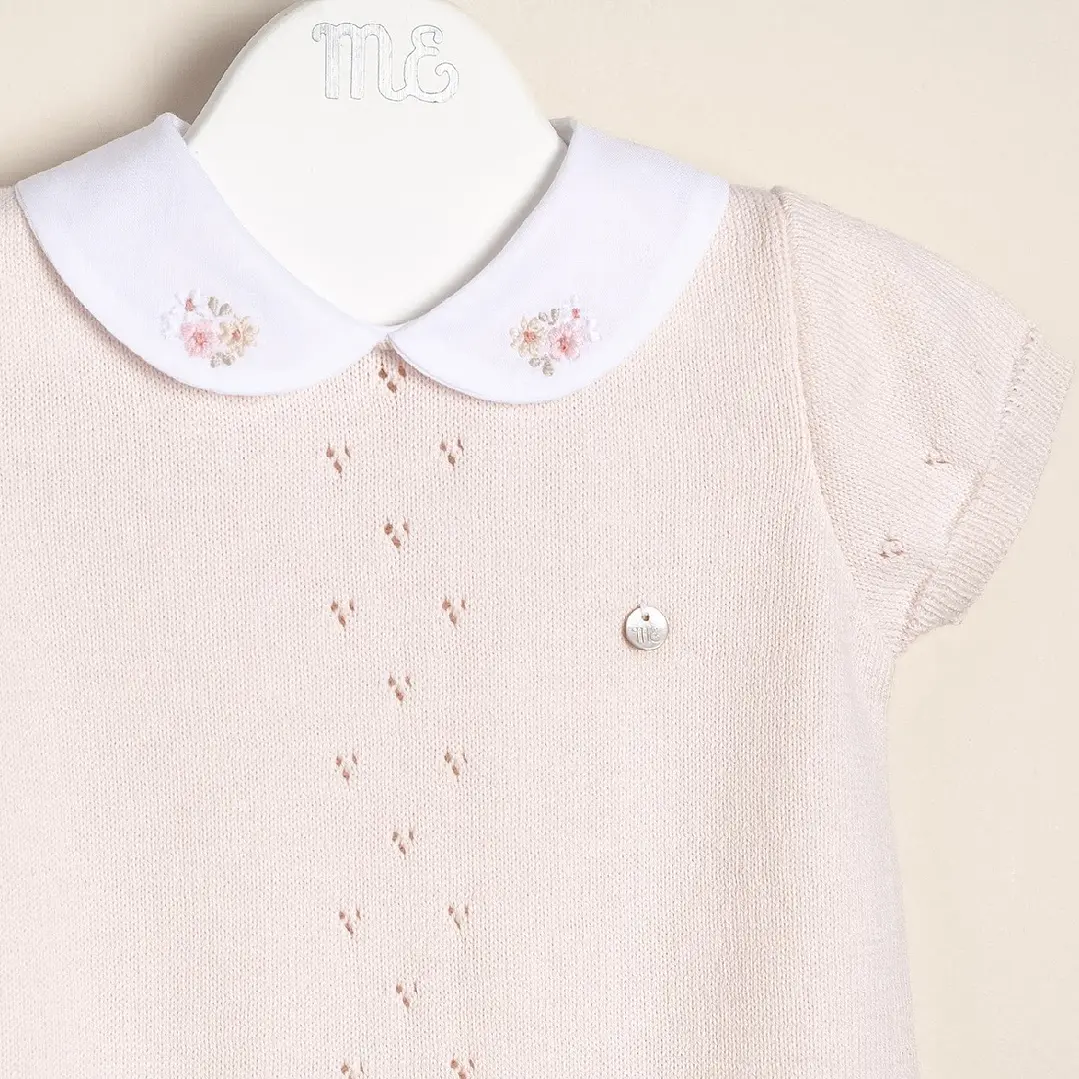 Knitted Bodysuit with embroidered flowers pink 2