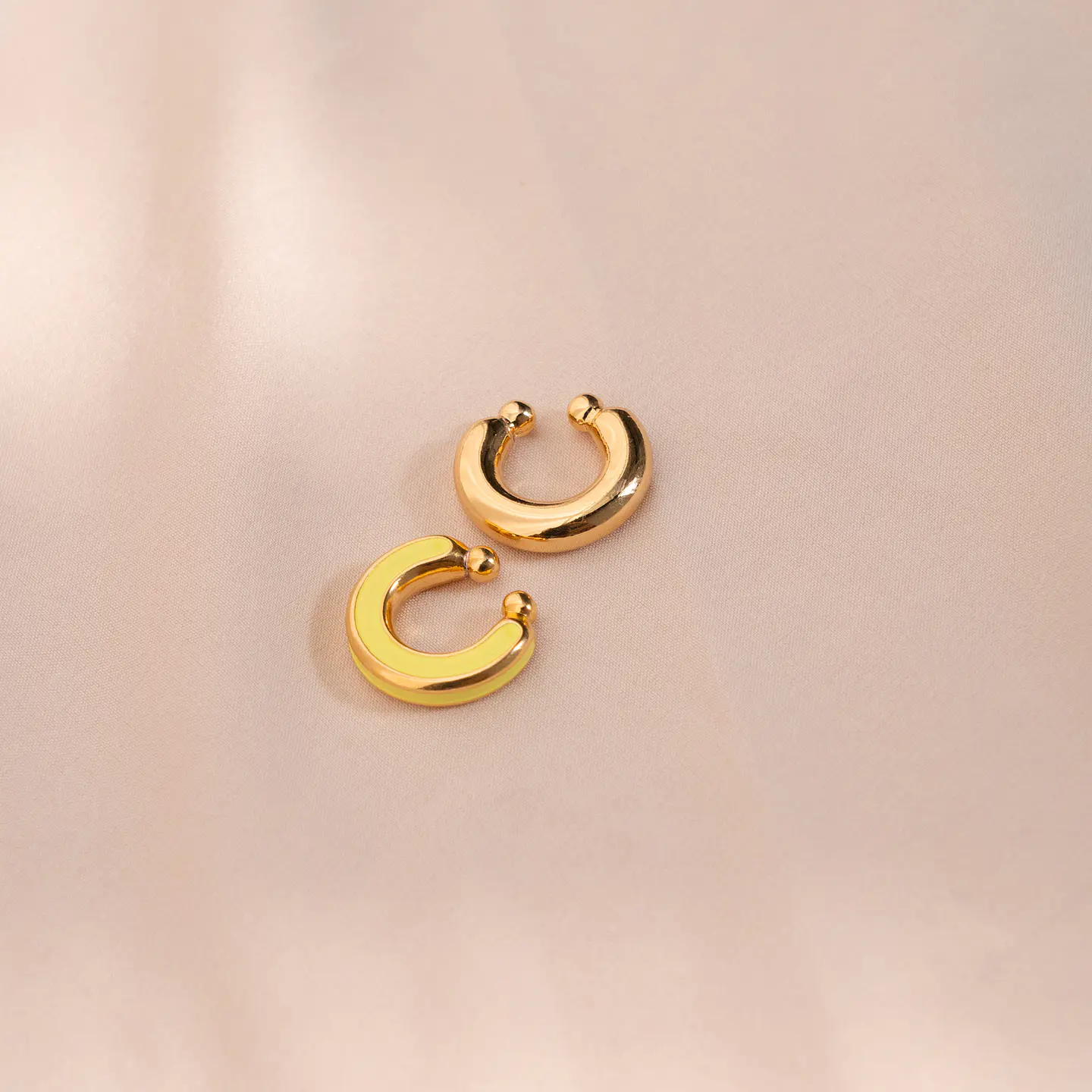 Earcuff Gold 3